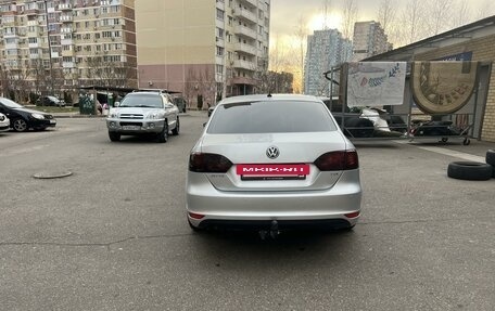 Volkswagen Jetta VI, 2014 год, 1 100 000 рублей, 2 фотография