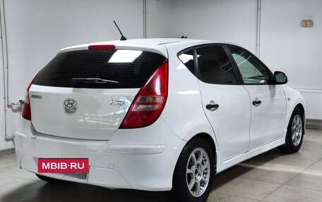 Hyundai i30 I, 2010 год, 680 000 рублей, 2 фотография