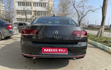Volkswagen Passat B8 рестайлинг, 2020 год, 2 600 000 рублей, 5 фотография