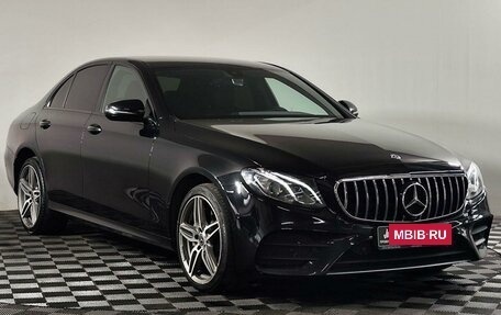Mercedes-Benz E-Класс, 2018 год, 3 299 000 рублей, 3 фотография