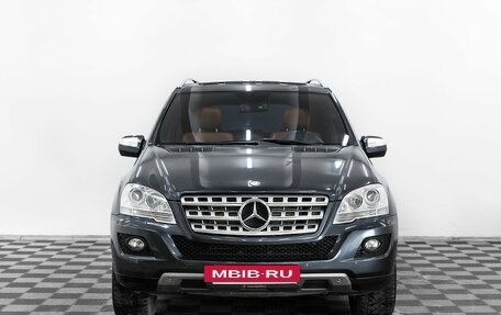 Mercedes-Benz M-Класс, 2010 год, 1 695 000 рублей, 2 фотография
