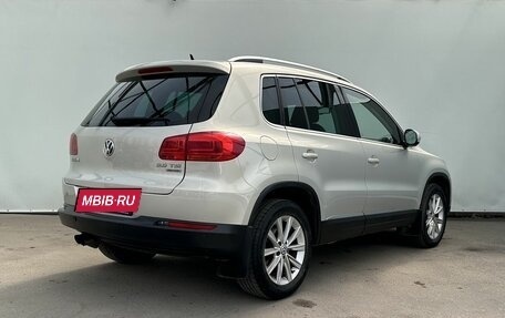Volkswagen Tiguan I, 2011 год, 1 490 000 рублей, 4 фотография
