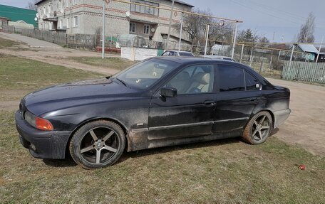 BMW 5 серия, 1998 год, 450 000 рублей, 3 фотография
