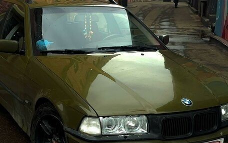 BMW 3 серия, 1998 год, 270 000 рублей, 2 фотография