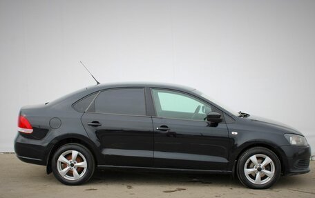 Volkswagen Polo VI (EU Market), 2011 год, 720 000 рублей, 4 фотография