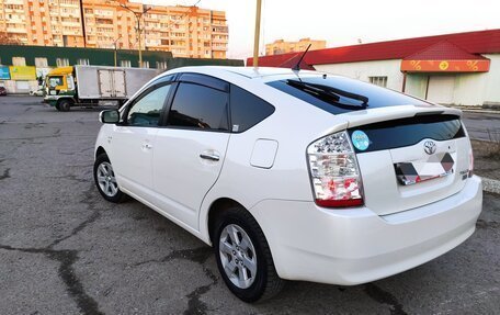 Toyota Prius, 2008 год, 1 300 000 рублей, 4 фотография