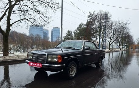 Mercedes-Benz W123, 1978 год, 975 000 рублей, 7 фотография
