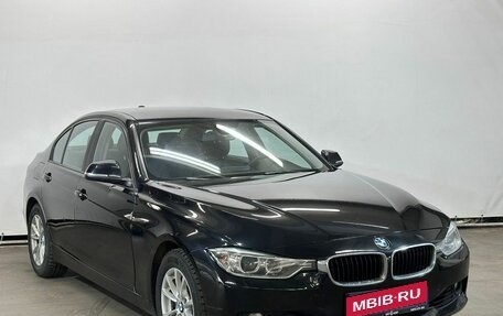 BMW 3 серия, 2015 год, 1 865 000 рублей, 3 фотография