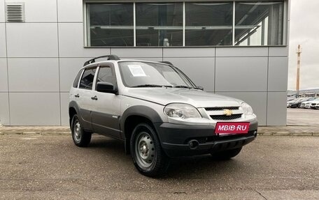 Chevrolet Niva I рестайлинг, 2013 год, 580 000 рублей, 3 фотография