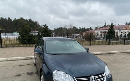 Volkswagen Jetta VI, 2010 год, 1 250 000 рублей, 4 фотография