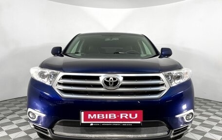 Toyota Highlander III, 2011 год, 2 539 000 рублей, 2 фотография