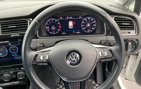 Volkswagen Golf VII, 2021 год, 1 250 600 рублей, 7 фотография