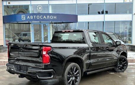 Chevrolet Silverado, 2022 год, 12 490 000 рублей, 3 фотография