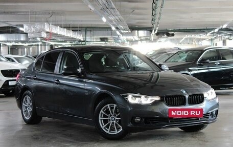 BMW 3 серия, 2016 год, 1 966 000 рублей, 3 фотография