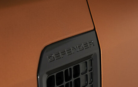 Land Rover Defender II, 2021 год, 7 569 000 рублей, 10 фотография