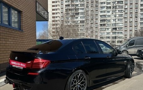 BMW 5 серия, 2016 год, 2 600 000 рублей, 3 фотография