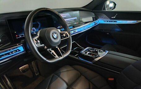 BMW 7 серия, 2022 год, 13 727 000 рублей, 5 фотография