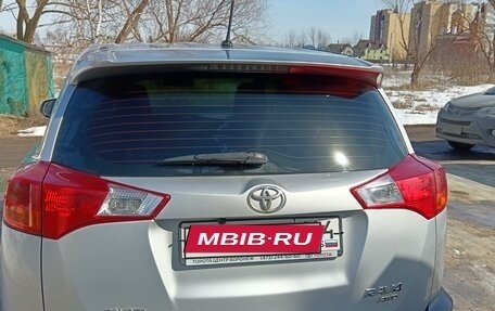 Toyota RAV4, 2013 год, 2 200 000 рублей, 3 фотография