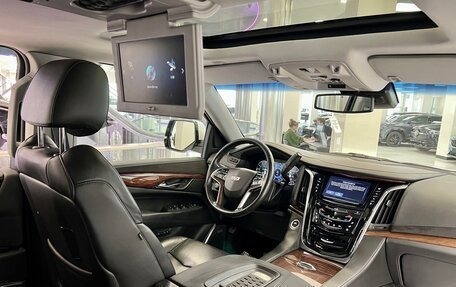 Cadillac Escalade IV, 2016 год, 5 550 000 рублей, 7 фотография