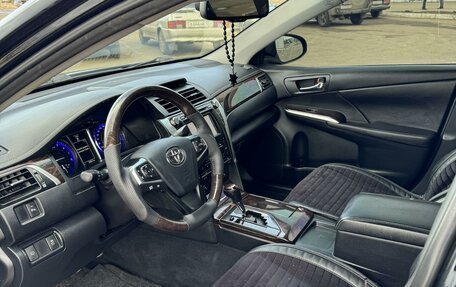 Toyota Camry, 2015 год, 1 950 000 рублей, 8 фотография