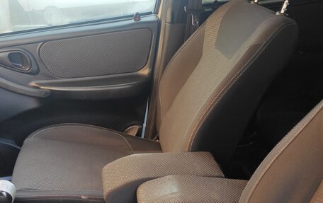 Chevrolet Niva I рестайлинг, 2017 год, 850 000 рублей, 5 фотография