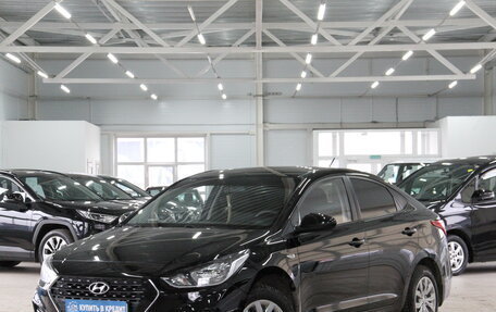 Hyundai Solaris II рестайлинг, 2018 год, 1 359 000 рублей, 2 фотография