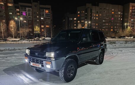 Nissan Terrano II рестайлинг, 1995 год, 700 000 рублей, 5 фотография