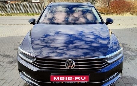 Volkswagen Passat B8 рестайлинг, 2019 год, 2 950 000 рублей, 6 фотография