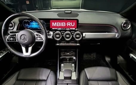 Mercedes-Benz GLB, 2021 год, 3 970 030 рублей, 6 фотография