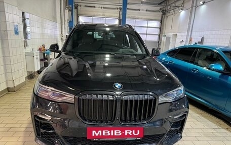 BMW X7, 2020 год, 9 197 000 рублей, 2 фотография