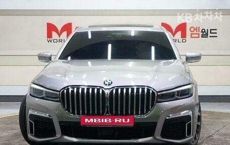 BMW 7 серия, 2021 год, 4 971 000 рублей, 2 фотография