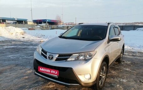 Toyota RAV4, 2013 год, 2 340 000 рублей, 3 фотография