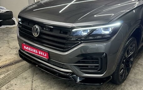 Volkswagen Touareg III, 2019 год, 6 900 000 рублей, 4 фотография