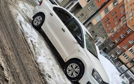 Volkswagen Polo VI (EU Market), 2013 год, 560 000 рублей, 2 фотография