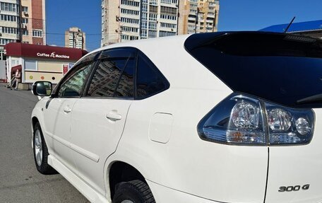 Toyota Harrier, 2004 год, 1 420 000 рублей, 2 фотография