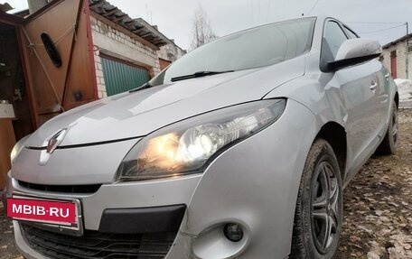 Renault Megane III, 2009 год, 550 000 рублей, 2 фотография