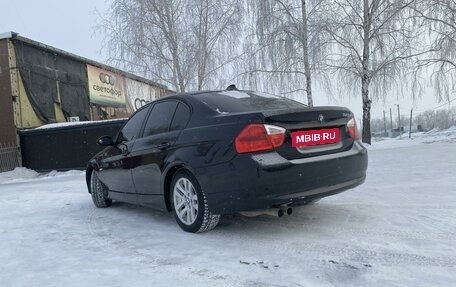 BMW 3 серия, 2005 год, 870 000 рублей, 2 фотография