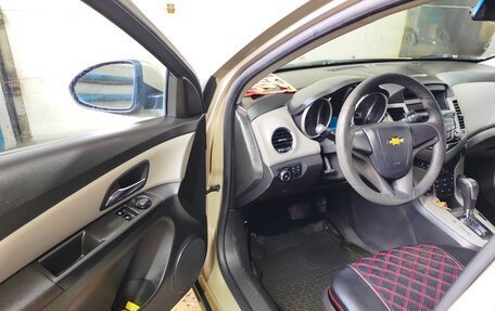 Chevrolet Cruze II, 2012 год, 750 000 рублей, 3 фотография