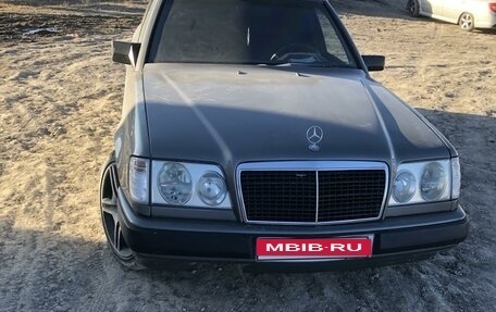 Mercedes-Benz W124, 1989 год, 359 000 рублей, 2 фотография
