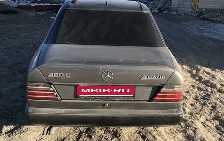 Mercedes-Benz W124, 1989 год, 359 000 рублей, 4 фотография
