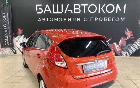 Ford Fiesta, 2015 год, 949 000 рублей, 2 фотография