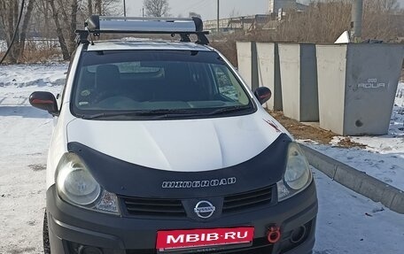 Nissan AD III, 2010 год, 620 000 рублей, 2 фотография