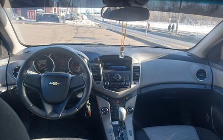 Chevrolet Cruze II, 2012 год, 815 000 рублей, 3 фотография