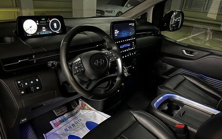 Hyundai Staria, 2021 год, 5 500 000 рублей, 8 фотография