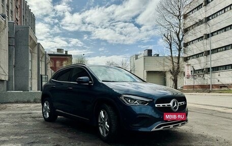 Mercedes-Benz GLA, 2020 год, 4 100 000 рублей, 2 фотография