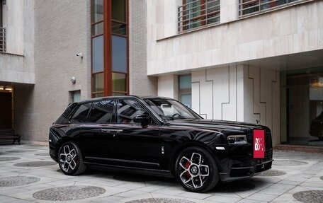 Rolls-Royce Cullinan, 2020 год, 54 990 000 рублей, 4 фотография