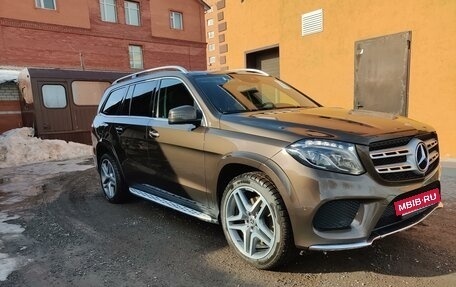 Mercedes-Benz GLS, 2017 год, 5 600 000 рублей, 2 фотография
