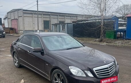 Mercedes-Benz E-Класс, 2012 год, 2 000 000 рублей, 2 фотография
