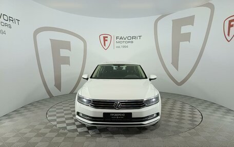Volkswagen Passat B8 рестайлинг, 2017 год, 1 845 000 рублей, 2 фотография