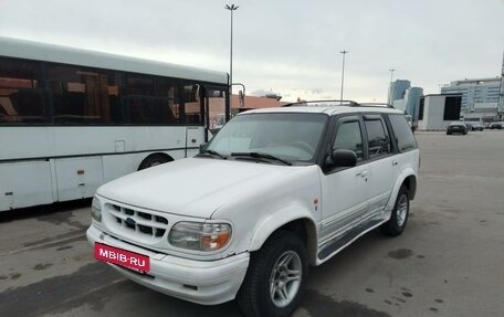 Ford Explorer III, 1996 год, 290 000 рублей, 2 фотография